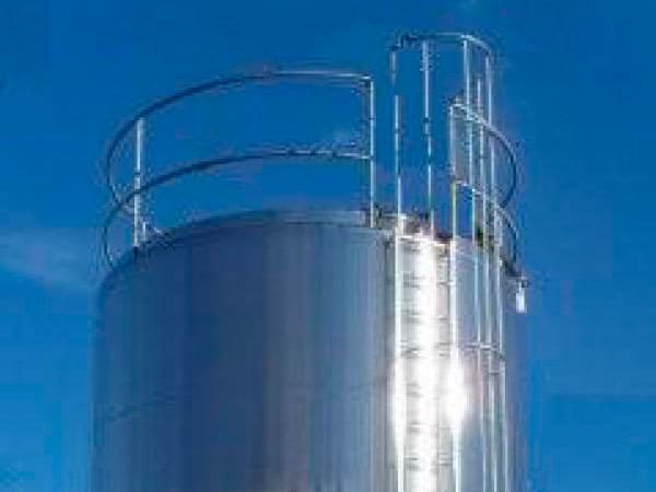 Tanque Reservatório para Água Potável / Mineral