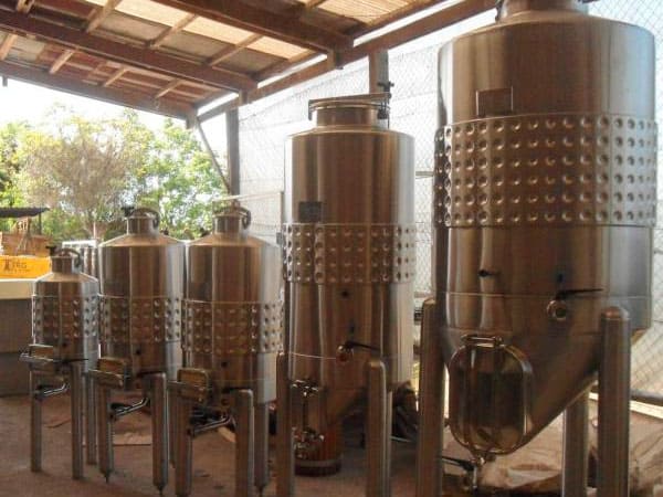 Tanque em Aço Inox para Fermentação e Maturação de Vinho